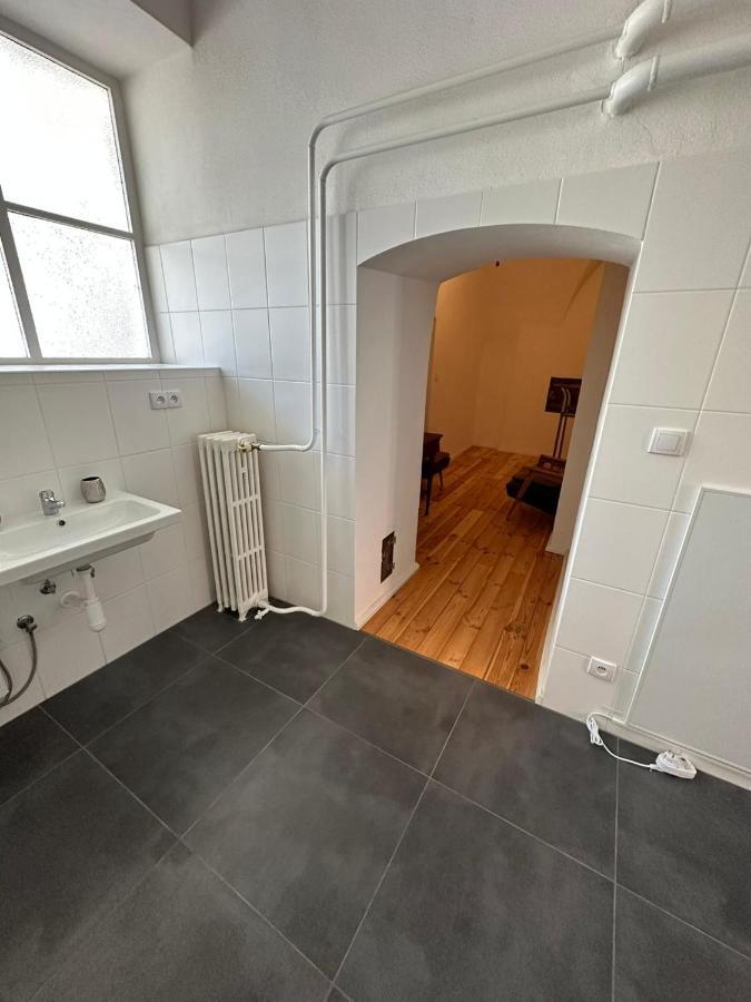 Central Plaza Great Apartment 4 Bedroom 3 Bathroom Bruckneudorf Eksteriør billede